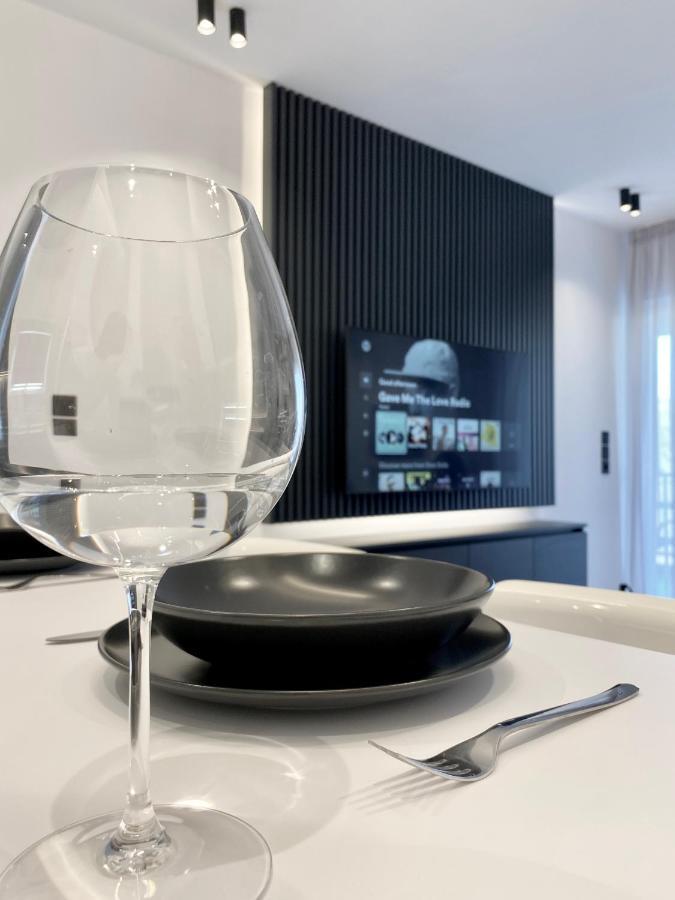 Seafront Apartment By C2C Architects Kalívia Thorikú Kültér fotó