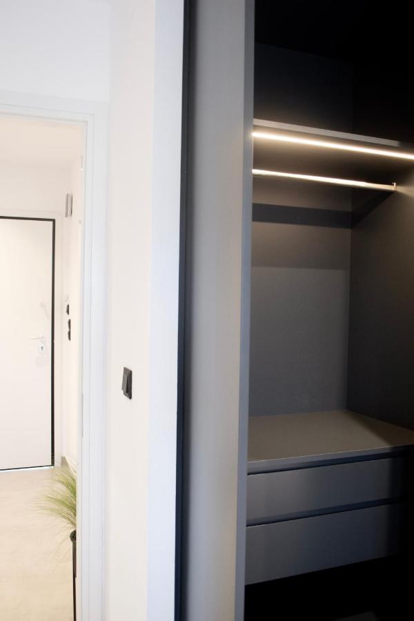 Seafront Apartment By C2C Architects Kalívia Thorikú Kültér fotó